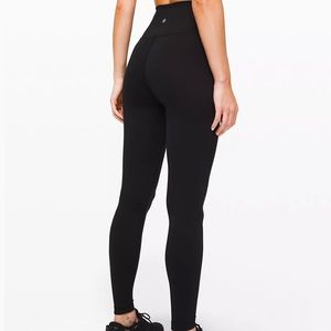 Black Lululemon leggings